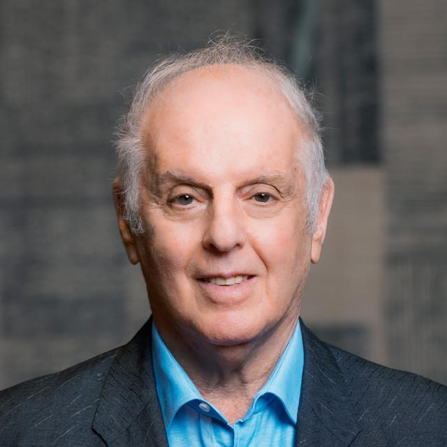 West-Eastern Divan Orchestra - Daniel Barenboim & Yo-Yo Ma
